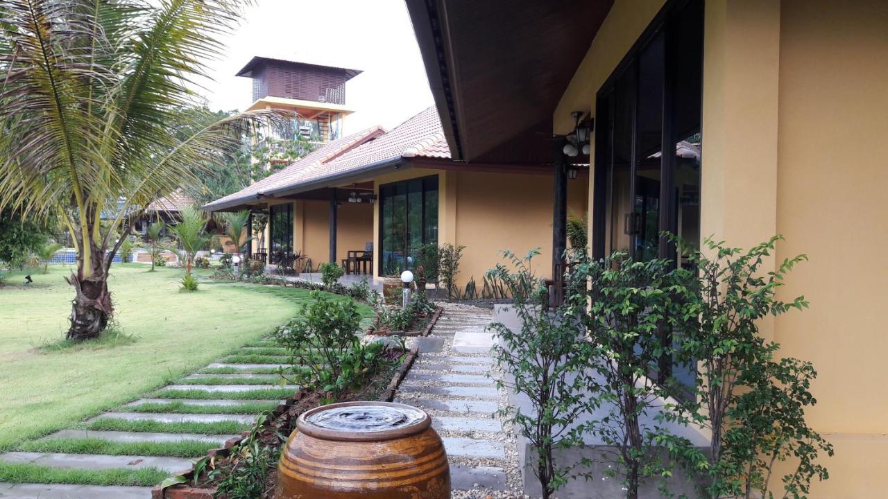 Raintree Bangsak Villa Khao Lak Ngoại thất bức ảnh